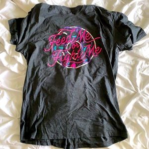 Feed me fight me donut T-shirt XL
